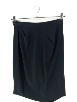 Asymmetrie-Rock Größe 34