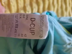 Badeanzug Größe 42