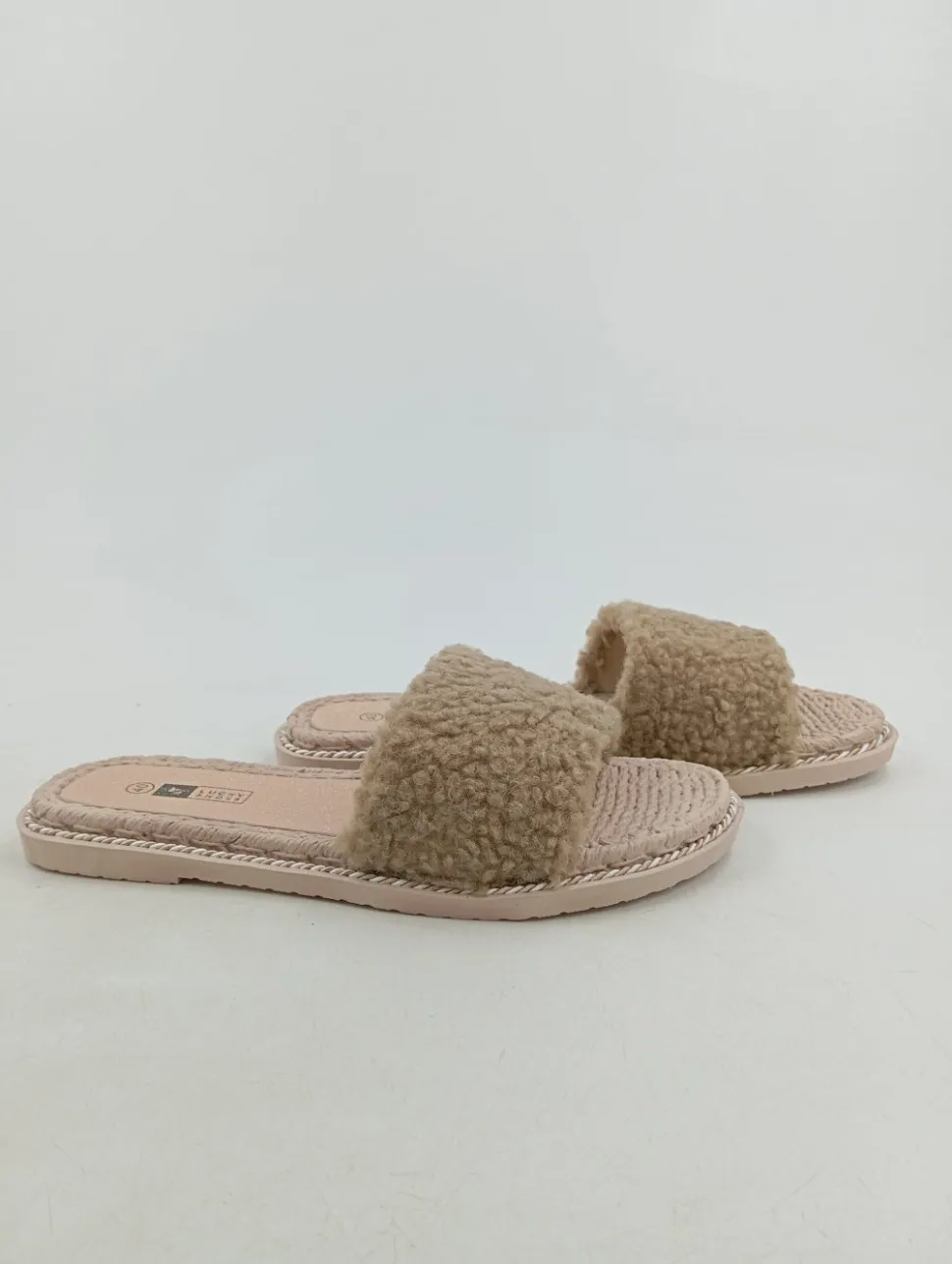 Hausschuhe Größe 40