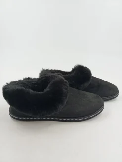 Hausschuhe Größe 39