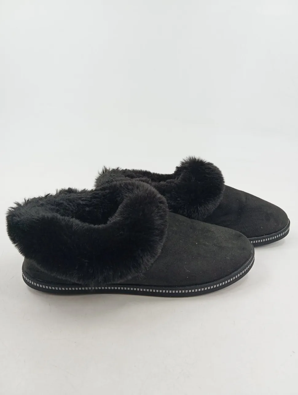 Hausschuhe Größe 39