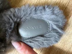 Hausschuhe Größe 39