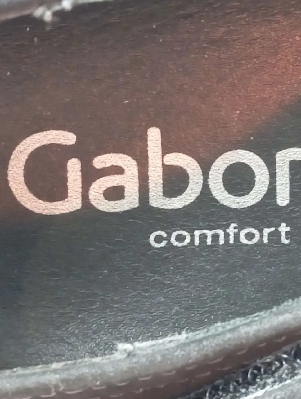 Hochfront-Pumps Größe 39