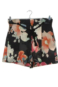 Hot Pants Größe 38