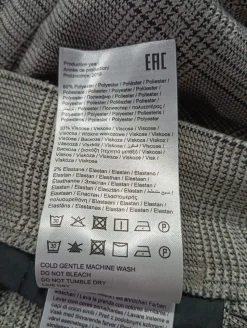 Karottenhose Größe 34