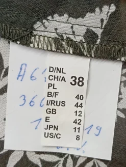 Kurzarm-Bluse Größe 38