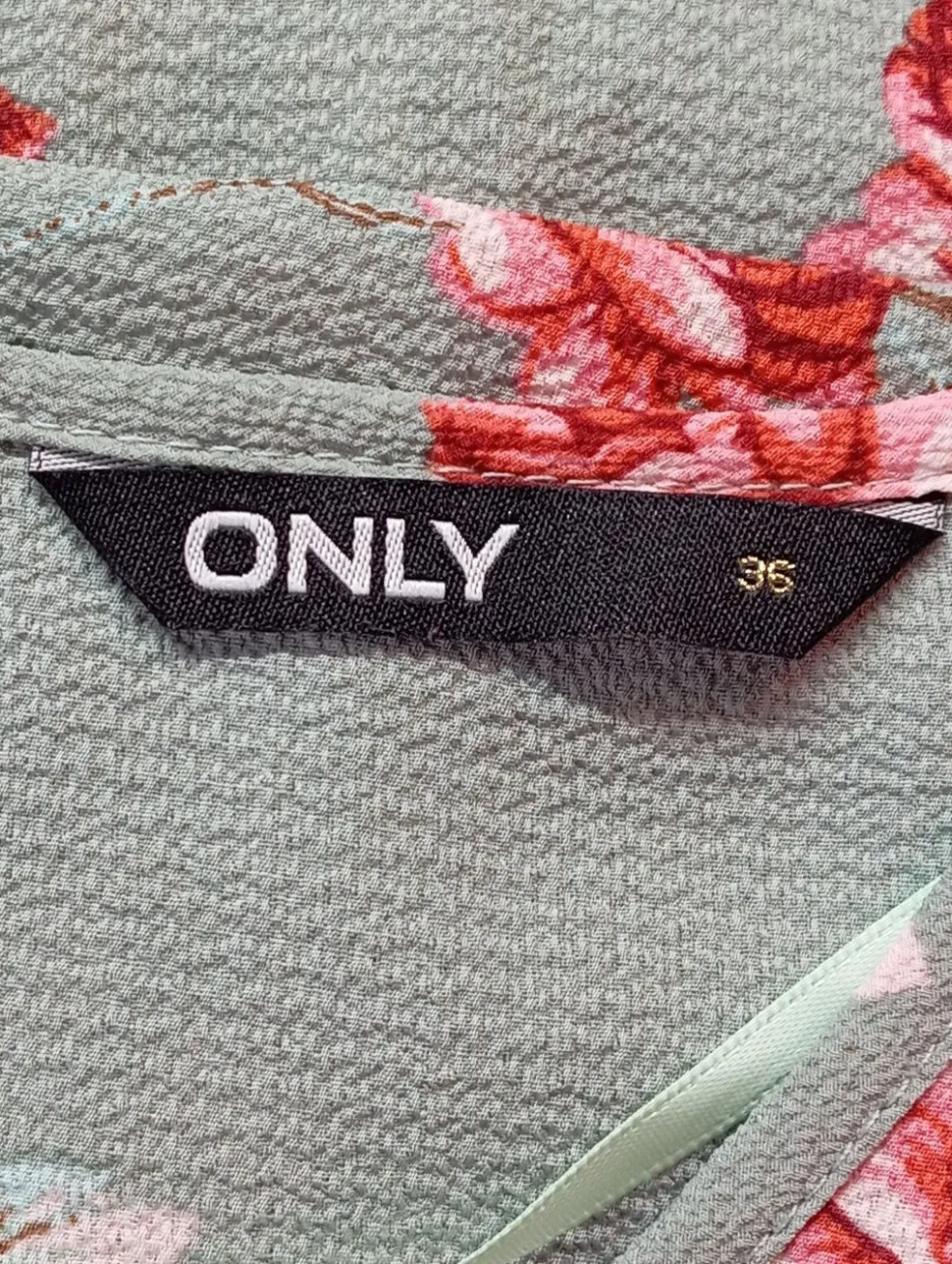 Kurzarm-Bluse Größe 36