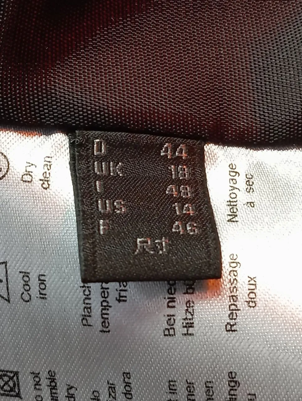 Kurz-Blazer Größe 44