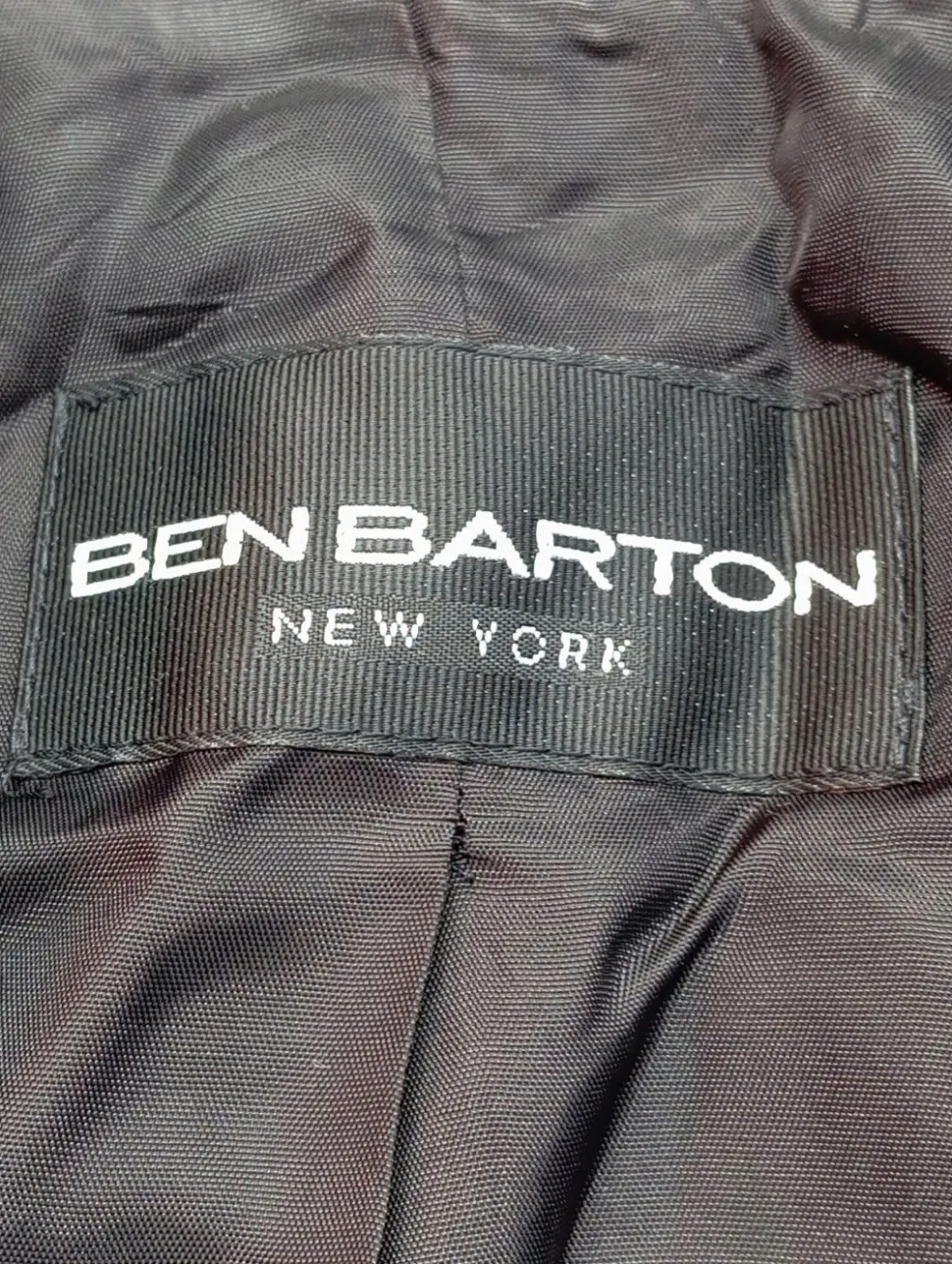 Kurz-Blazer Größe 34