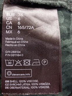 Kurzer Jumpsuit Größe 38