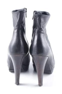 Kurzstiefel Größe 39