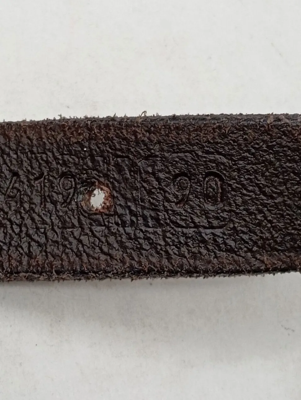 Ledergürtel Größe 90