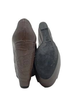 Plateau-Pumps Größe 37