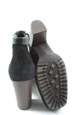 Reißverschluss-Stiefeletten Größe 40