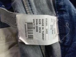 Röhrenjeans Größe 38