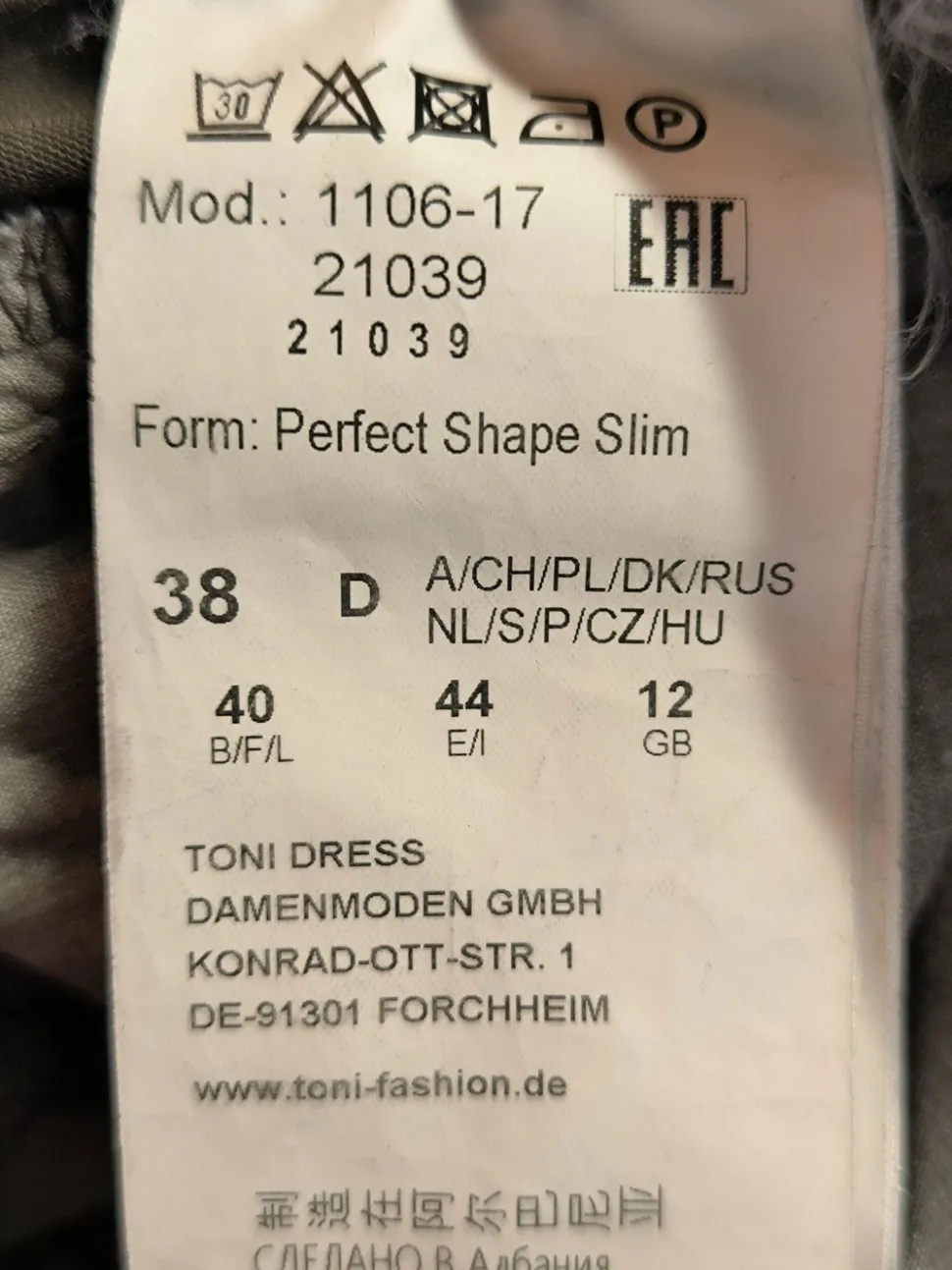 Röhrenjeans Größe 38