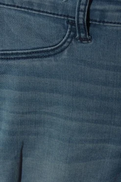 Röhrenjeans Größe 38