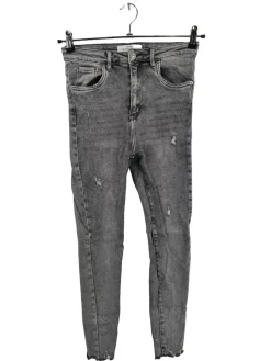 Röhrenjeans Größe 38