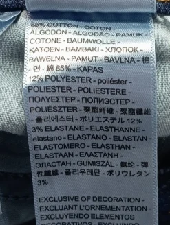 Röhrenjeans Größe 36