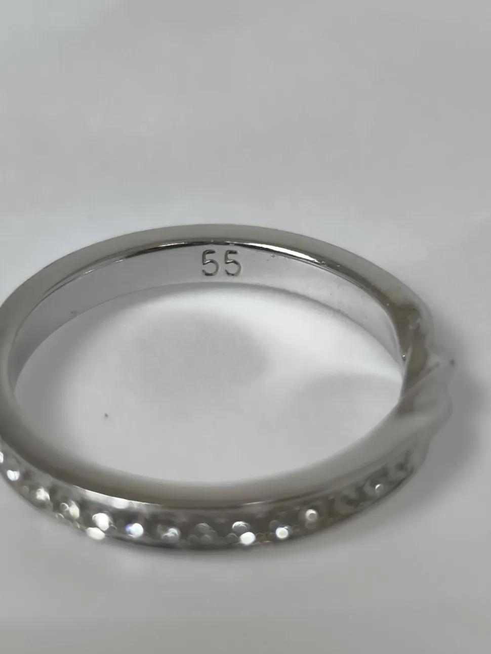 Ring mit Zierstein Größe 55