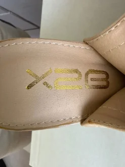 Sandaletten Größe 40