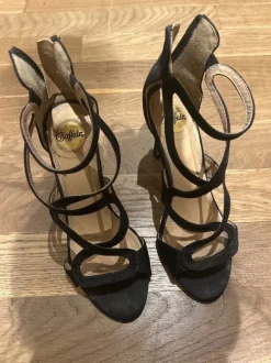 Sandaletten Größe 36