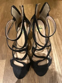 Sandaletten Größe 36