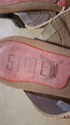 Sandaletten Größe 38