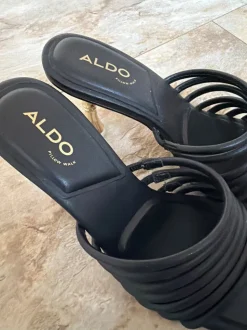 Sandaletten Größe 37