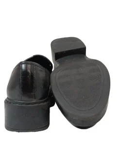 Schlüpfschuhe Größe 37