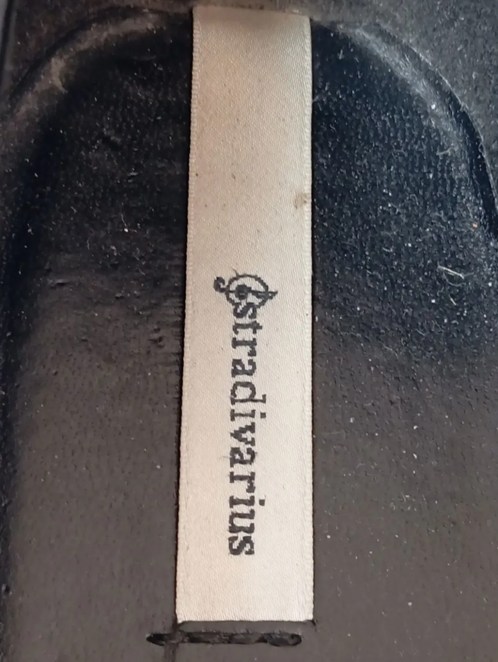 Schlüpfschuhe Größe 37