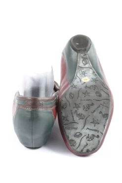 Schlüpfschuhe Größe 40