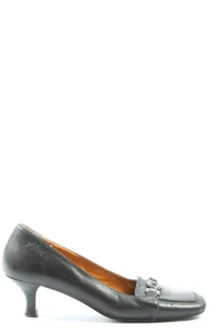 Schlüpfschuhe Größe 38