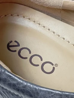 Schlüpfschuhe Größe 41