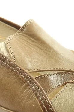 Schlüpfschuhe Größe 36