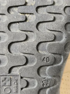 Schlüpfschuhe Größe 40