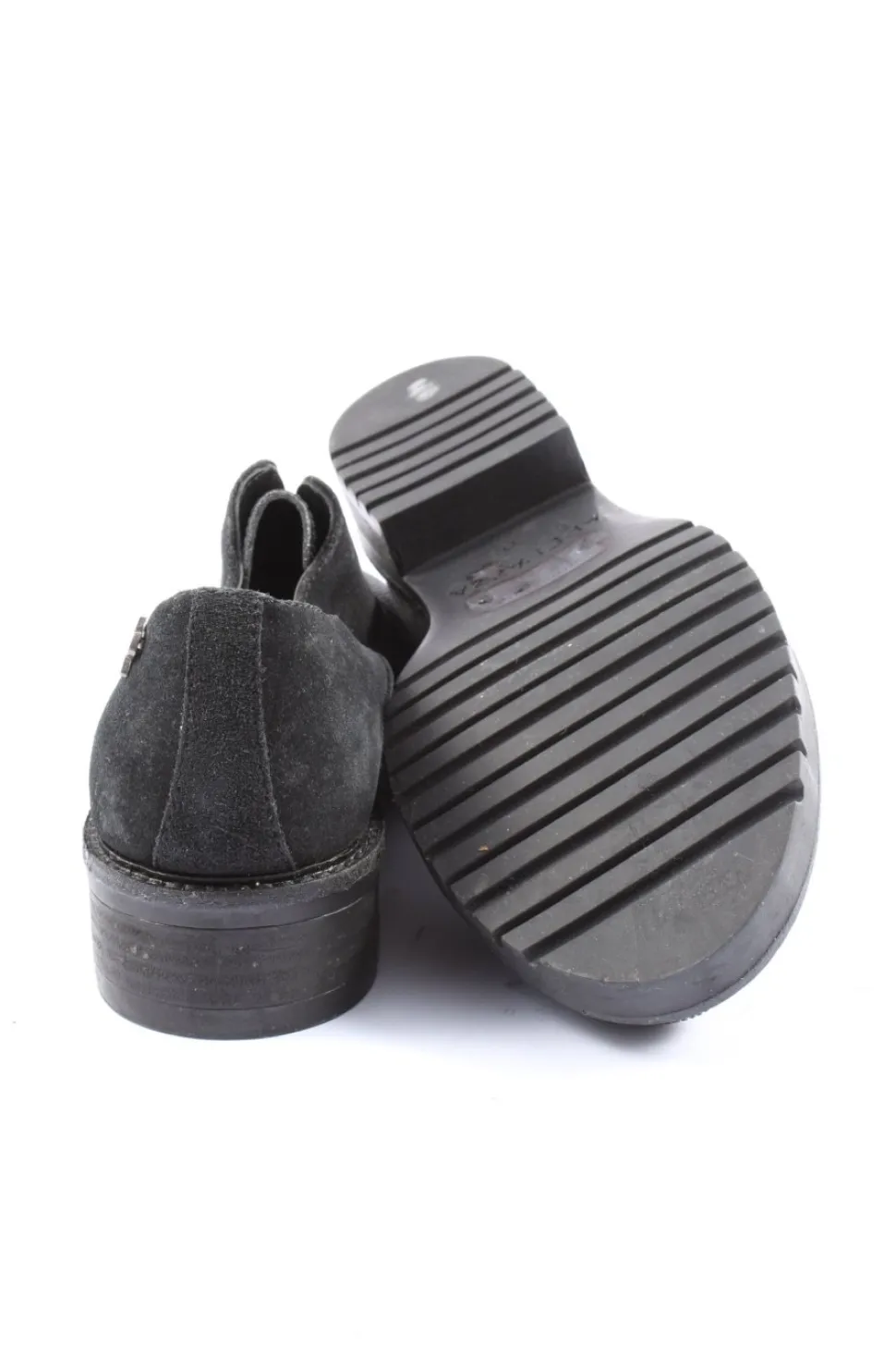 Schlüpfschuhe Größe 37