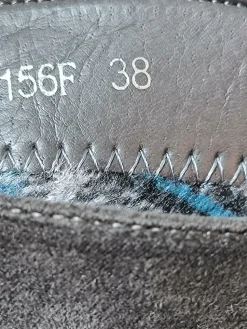 Schlüpf-Stiefeletten Größe 38