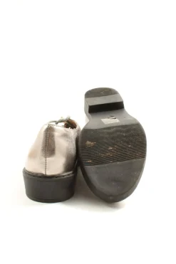 Schnürschuhe Größe 37