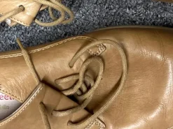 Schnürschuhe Größe 39,5