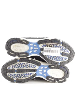 Schnürsneaker Größe 37,5