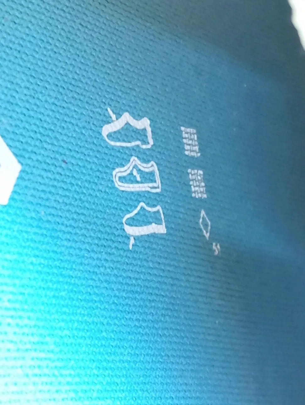 Schnürsneaker Größe 40