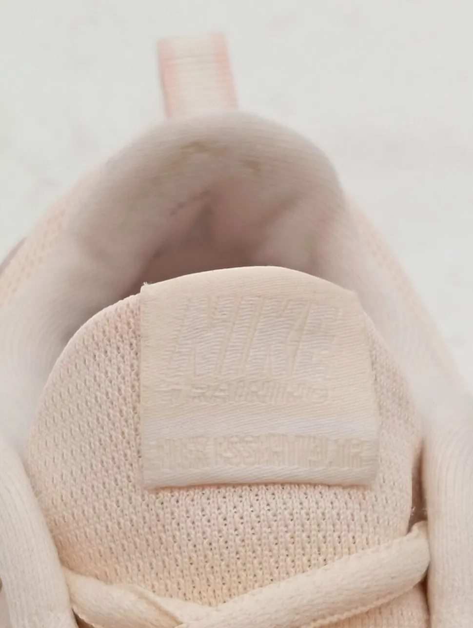 Schnürsneaker Größe 39