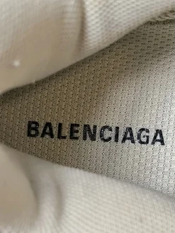 Schnürsneaker Größe 38