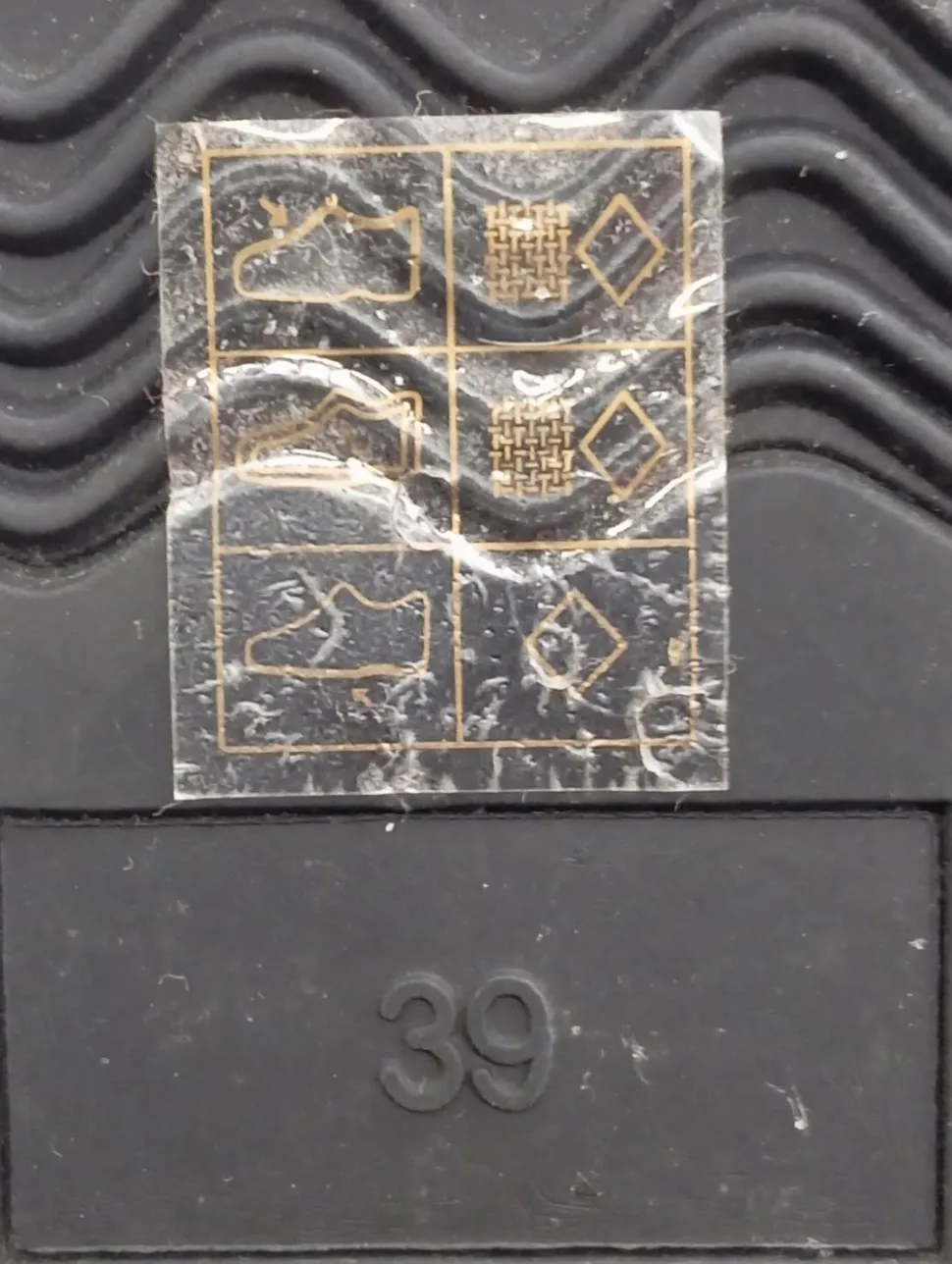 Schnürsneaker Größe 39