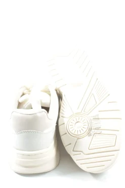 Schnürsneaker Größe 39