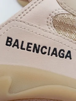 Schnürsneaker Größe 39