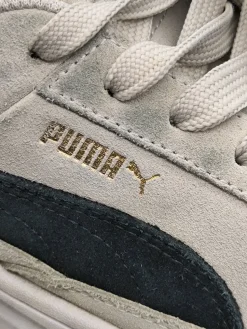 Schnürsneaker Größe 40