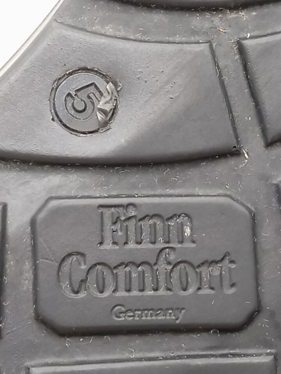 Schnürsneaker Größe 38