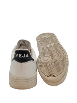 Schnürsneaker Größe 39